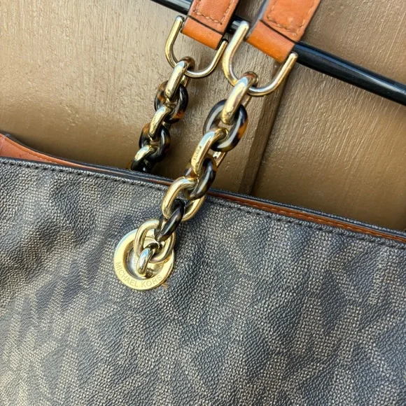 Michael Kors Brown Cynthia Large Signature MK Leather Tote Shoulder Bag - Picture 2 of 15